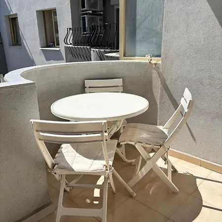Apartmento Helena - 3 Minutos Desde La Playa شقة كاليبي