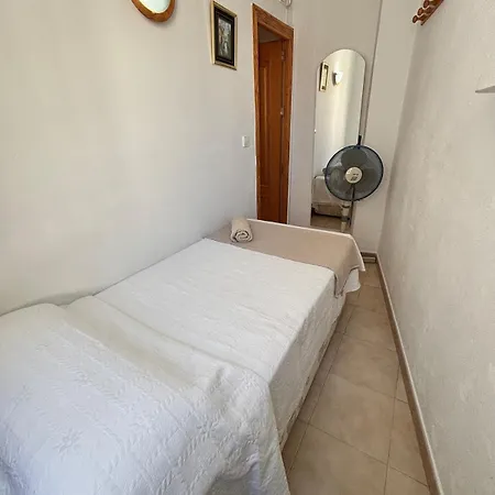 Apartmento Helena - 3 Minutos Desde La Playa شقة *