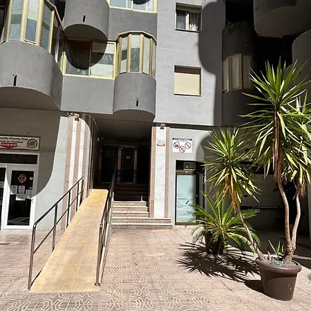 شقة Apartmento Helena - 3 Minutos Desde La Playa