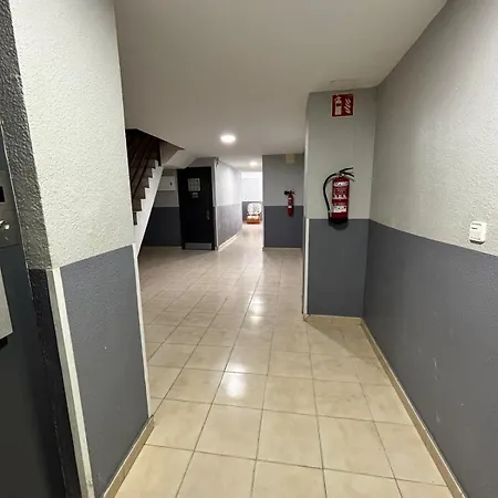 Apartmento Helena - 3 Minutos Desde La Playa شقة